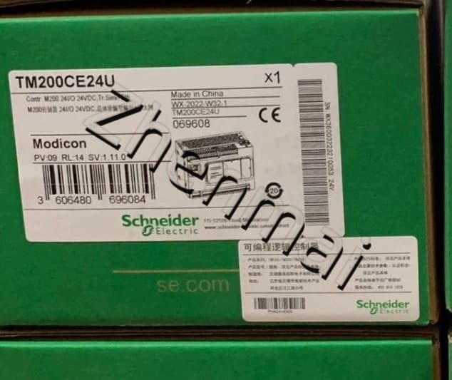 100% чисто нов, оригинален и оригинален Schneider TM200CE40U Честотни преобразуватели, прекъсвачи, контактори, защитни устройства