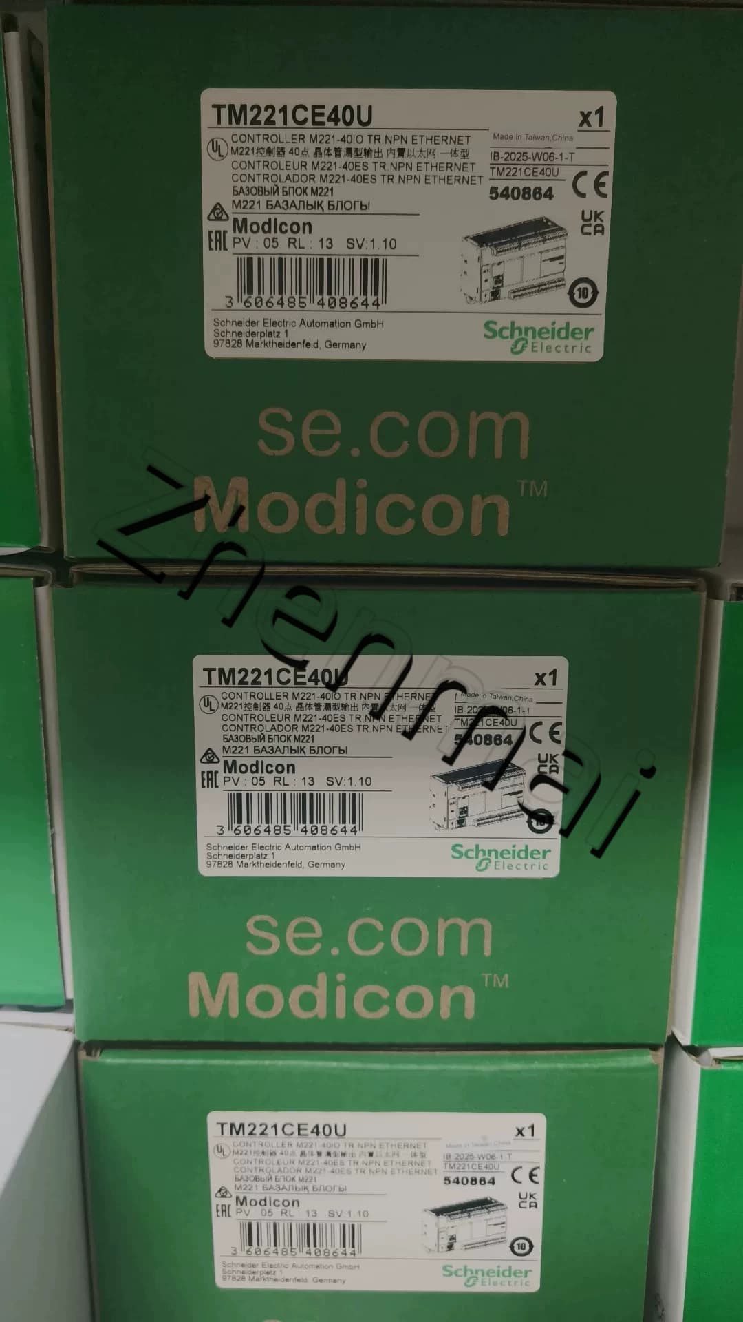 100% чисто нов, оригинален и оригинален Schneider TM221CE40U Честотни преобразуватели, прекъсвачи, контактори, защитни устройства