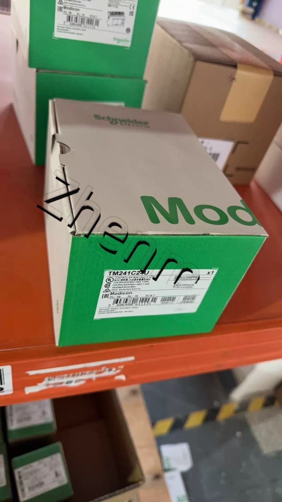 100% чисто нов, оригинален и оригинален Schneider TM241C24U Честотни преобразуватели, прекъсвачи, контактори, защитни устройства