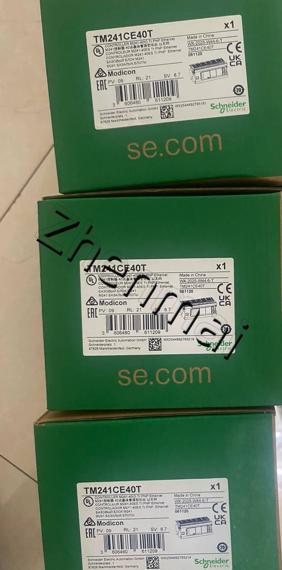 100% чисто нов, оригинален и оригинален Schneider TM241CE40T Честотни преобразуватели, прекъсвачи, контактори, защитни устройства