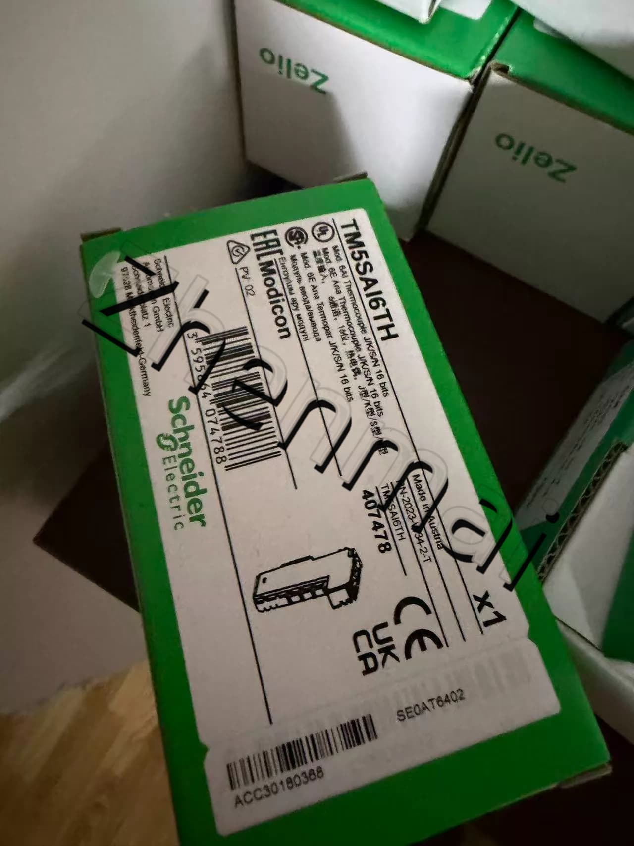100% чисто нов, оригинален и оригинален Schneider TM5SAI6TH Честотни преобразуватели, прекъсвачи, контактори, защитни устройства