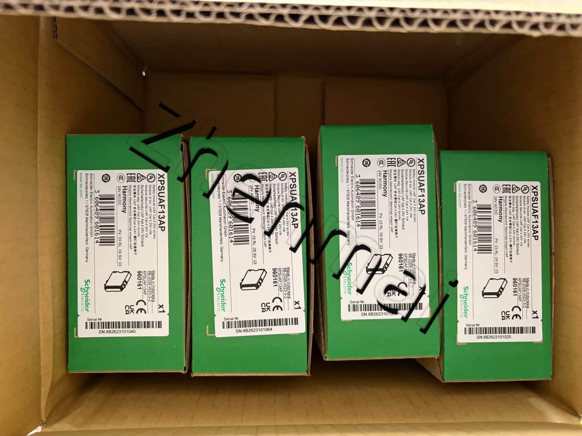 100% чисто нов, оригинален и оригинален Schneider XPSUAF13AP Честотни преобразуватели, прекъсвачи, контактори, защитни устройства