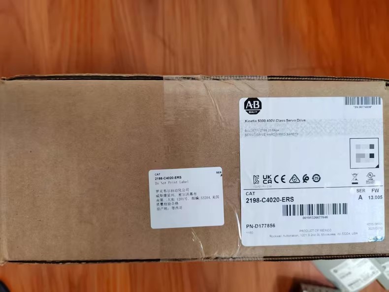 2198-C4020-ERS Kinetix 5300 Servo Drive, чисто нов и оригинален Бърза доставка