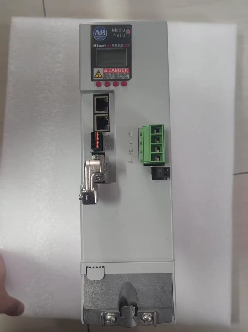 2198-H070-ERS2 Серво Kinetix 5500, чисто ново и оригинално