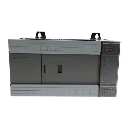 Чисто нов оригинален Allen-Bradley 1747-L20A SLC 500 фиксиран PLC контролер Бърза доставка