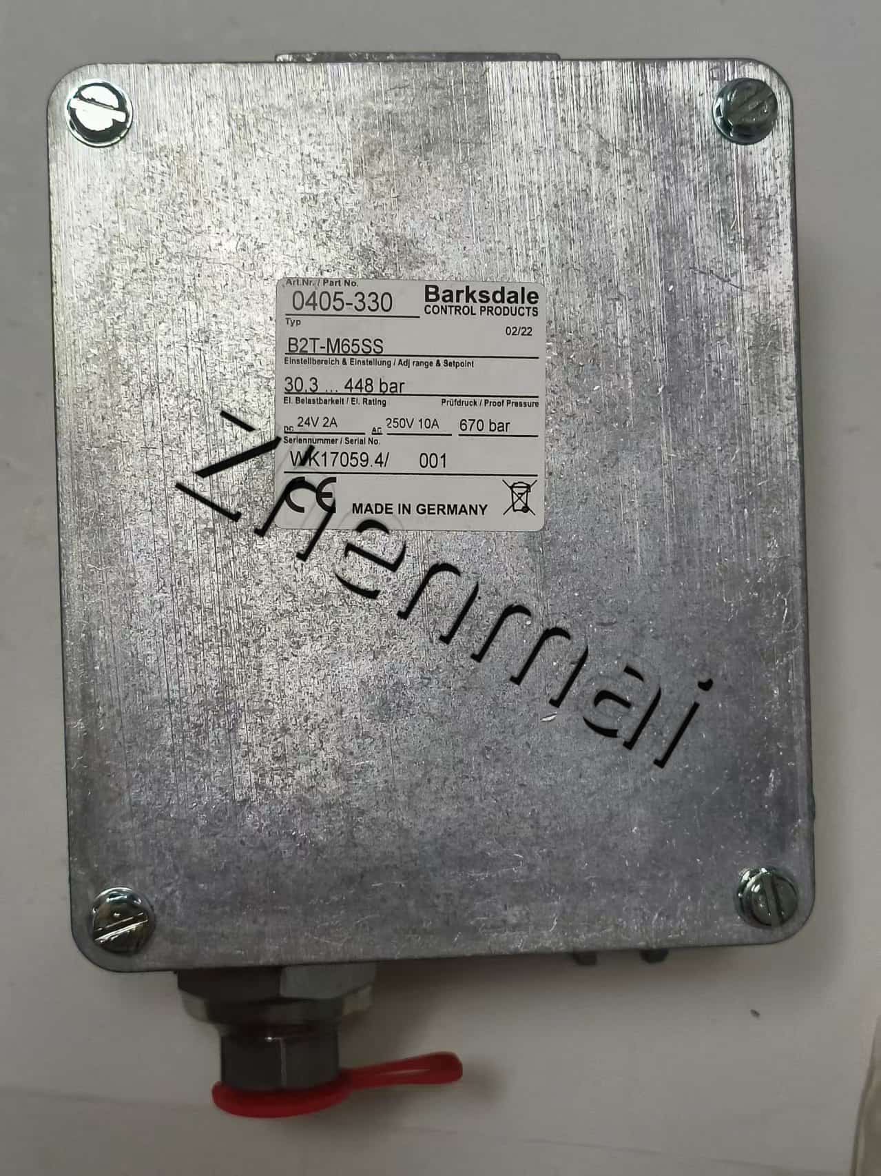 Чисто нов оригинален Barksdale 0405-330 B2T-M65SS Сензор за налягане Превключвател за ниво Превключвател на потока Превключвател за налягане Бърза доставка