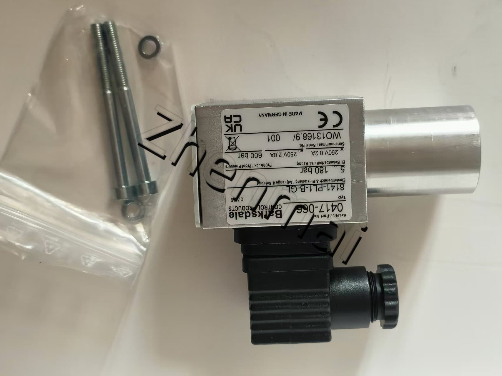 Чисто нов оригинален Barksdale 0417-066 8141-PL1-B-GL Сензор за налягане Превключвател за ниво Превключвател на потока Превключвател за налягане Бърза доставка