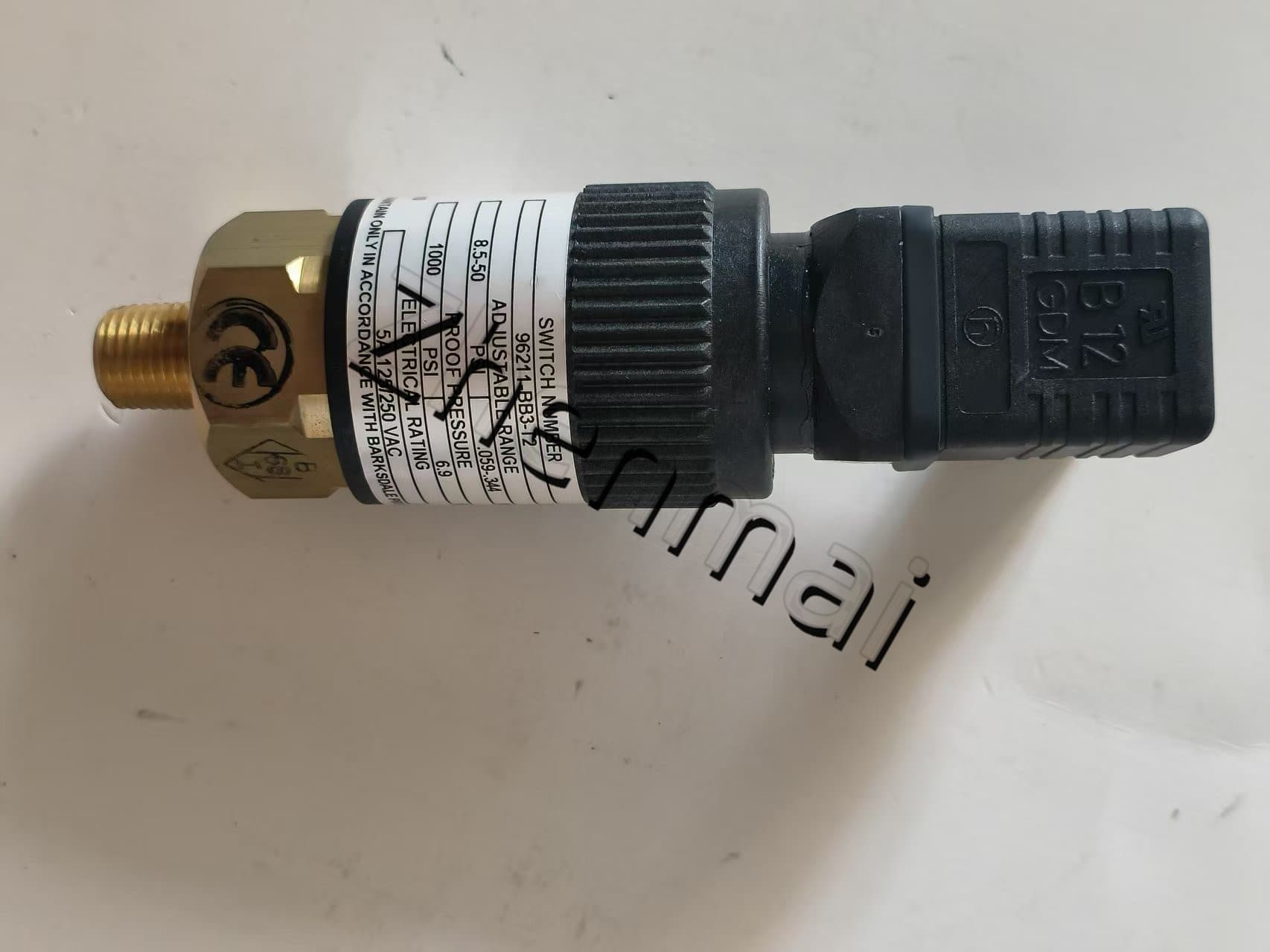 Чисто нов оригинален Barksdale 96211-BB3-T2 Сензор за налягане Превключвател за ниво Превключвател на потока Превключвател за налягане Бърза доставка