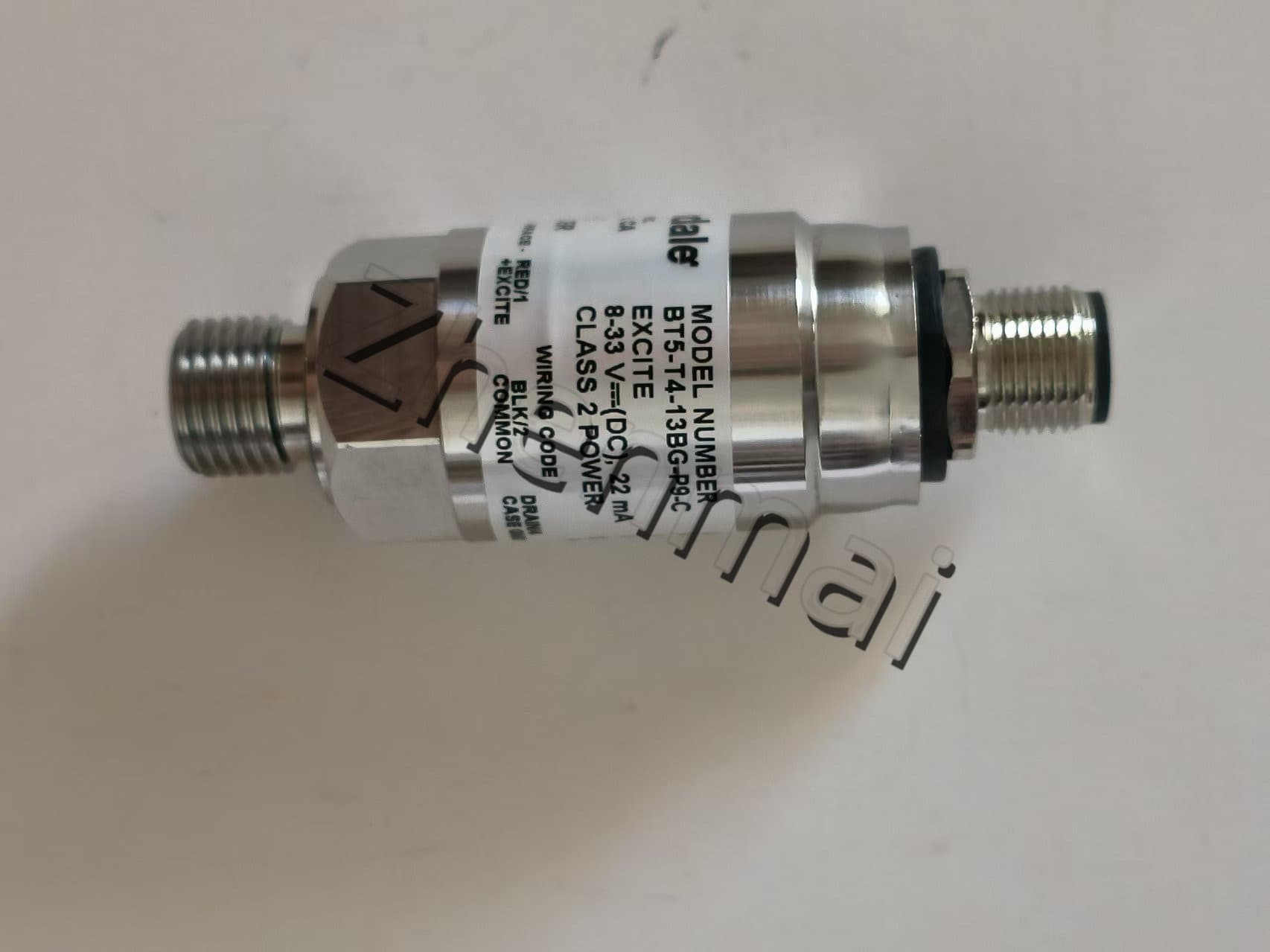 Чисто нов оригинален Barksdale BT5-T4-13BG-P9-C Сензор за налягане Превключвател за ниво Превключвател на потока Превключвател за налягане Бърза доставка