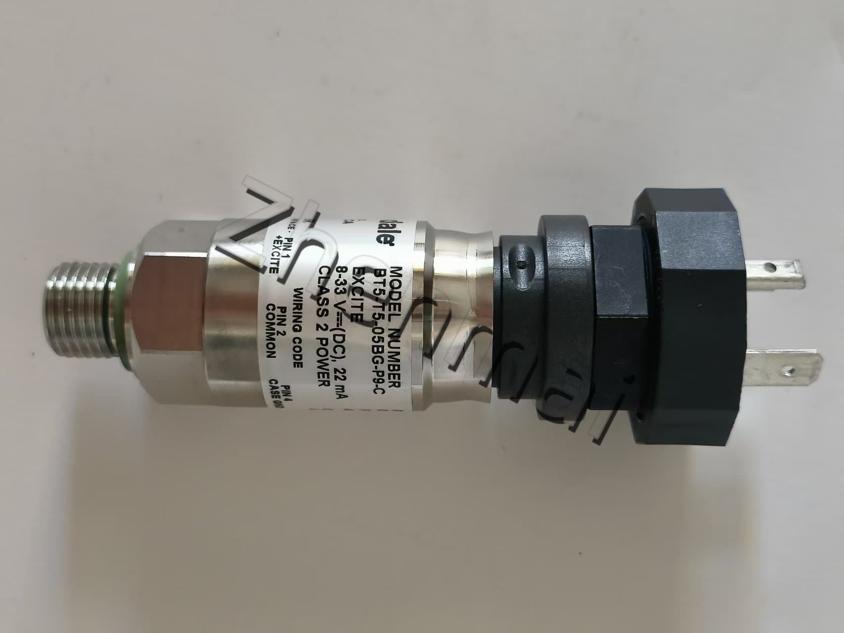 Чисто нов оригинален Barksdale BT5-T5-05BG-P9-C Сензор за налягане Превключвател за ниво Превключвател на потока Превключвател за налягане Бърза доставка