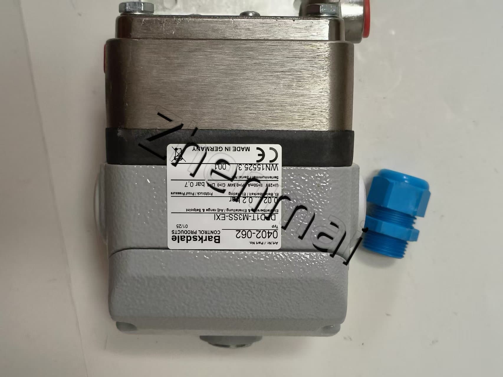 Чисто нов оригинален Barksdale DPD1T-M3SS-EXI 0402-062 Сензор за налягане Превключвател за ниво Превключвател на потока Превключвател за налягане Бърза доставка