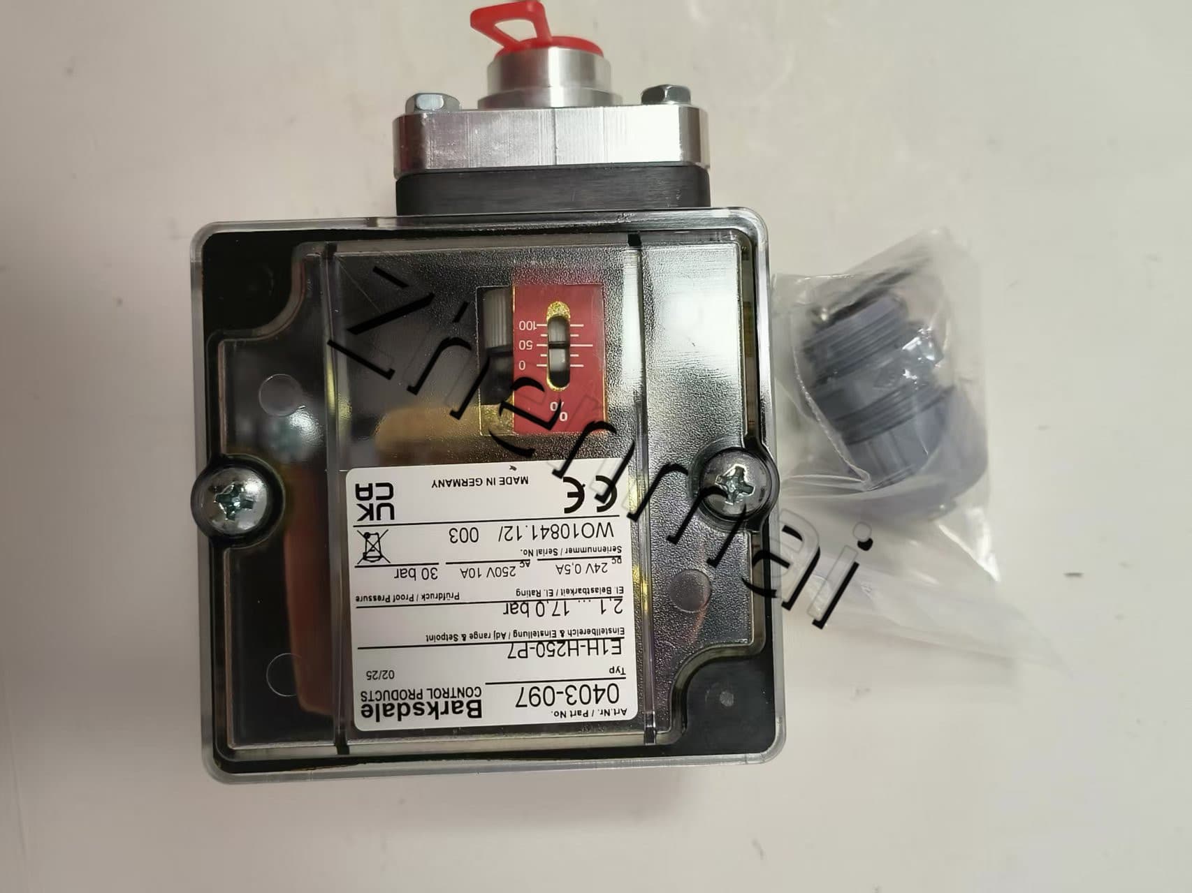 Чисто нов оригинален Barksdale E1H-H250-P7 0403-097 Сензор за налягане Превключвател за ниво Превключвател на потока Превключвател за налягане Бърза доставка