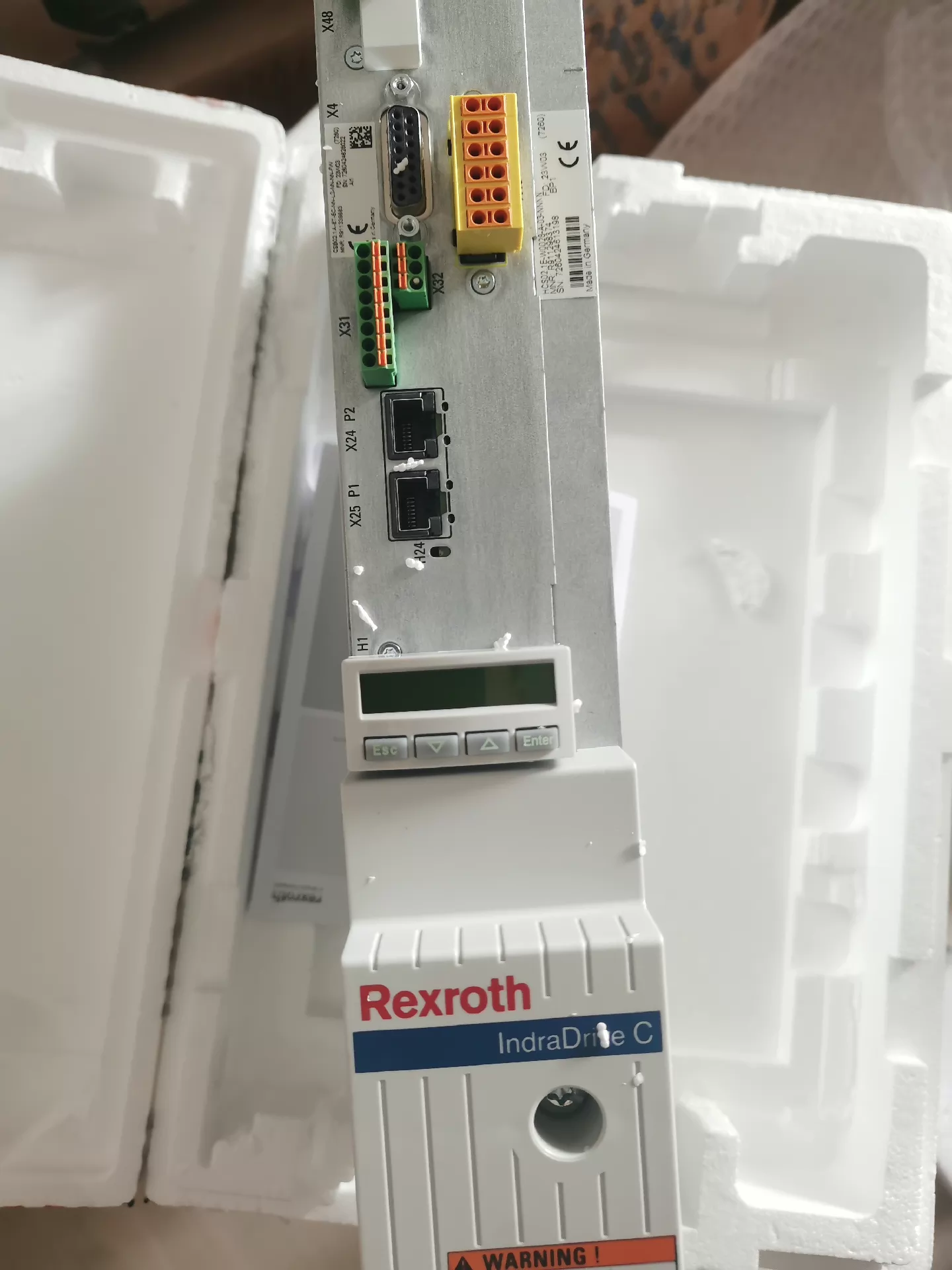 Чисто ново оригинално серво задвижване Bosch Rexroth CSB02.1A-ET-EC-NN-L3-NN-NN-FW Серво мотор Бърза доставка