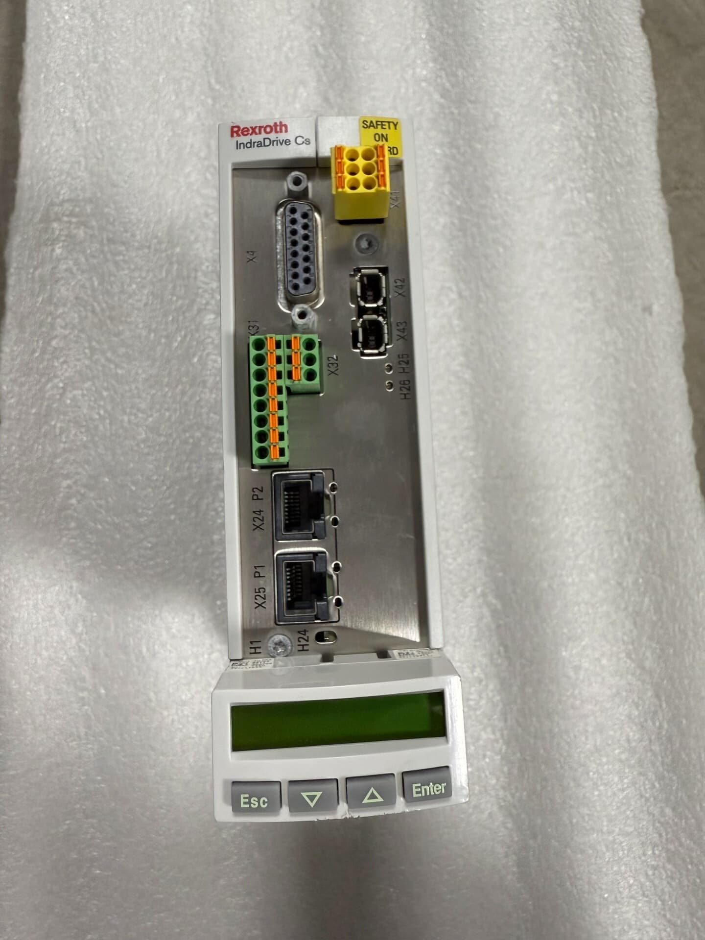 Чисто ново оригинално серво задвижване Bosch Rexroth HCS01.1E-W0005-A-03-B-ET-EC-NN-S5-NN-FW Серво мотор Бърза доставка