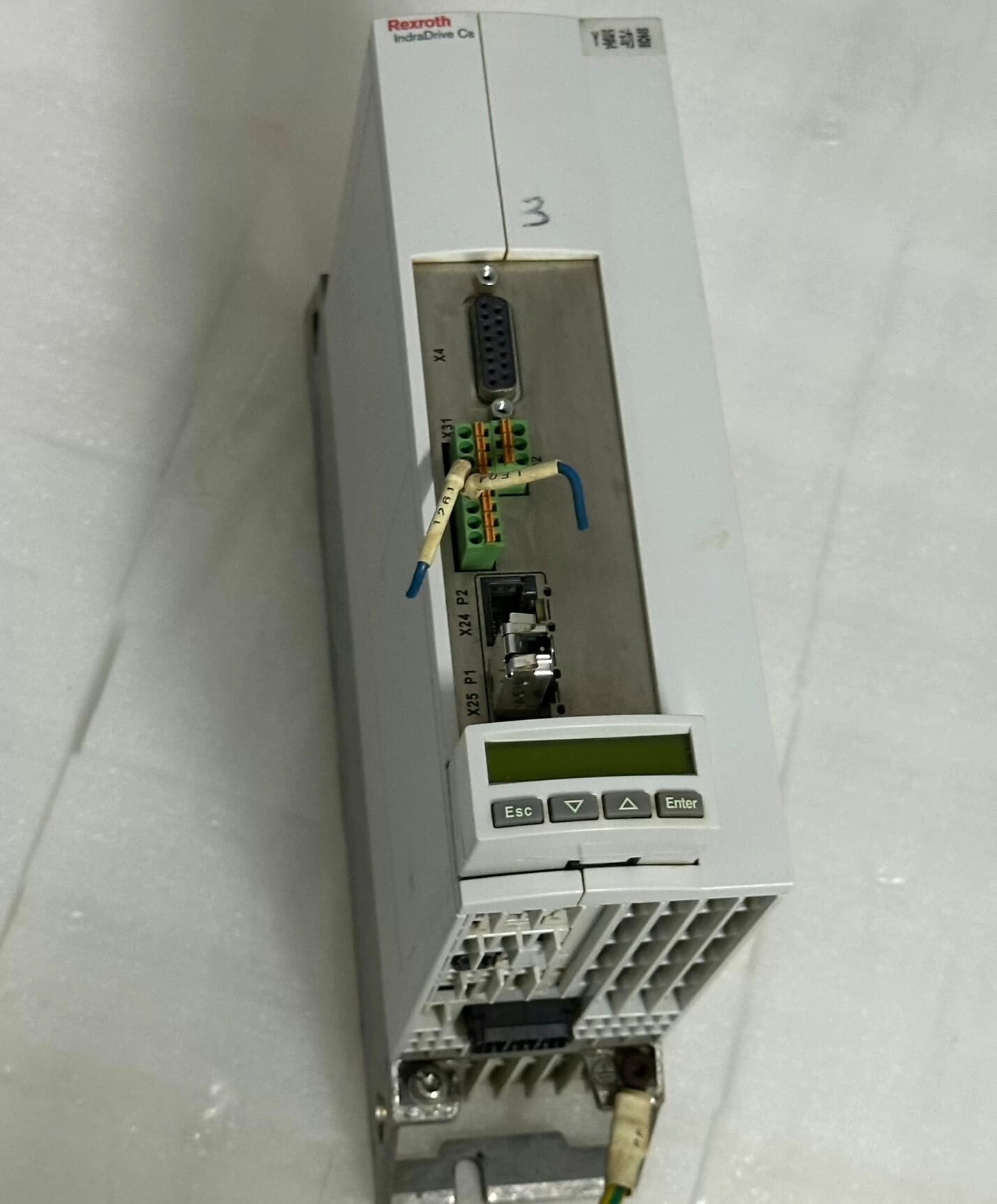 Чисто ново оригинално серво задвижване Bosch Rexroth HCS01.1E-W0028-A-03-B-ET-EC-NN-NN-NN-NW Серво мотор Бърза доставка