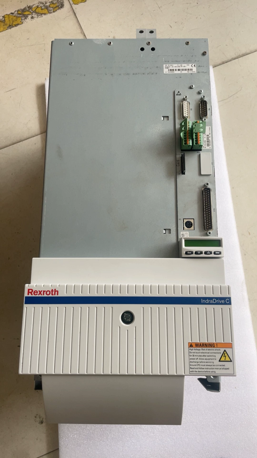 Чисто ново оригинално серво задвижване Bosch Rexroth HCS03.1E-W0100 Серво мотор Бърза доставка