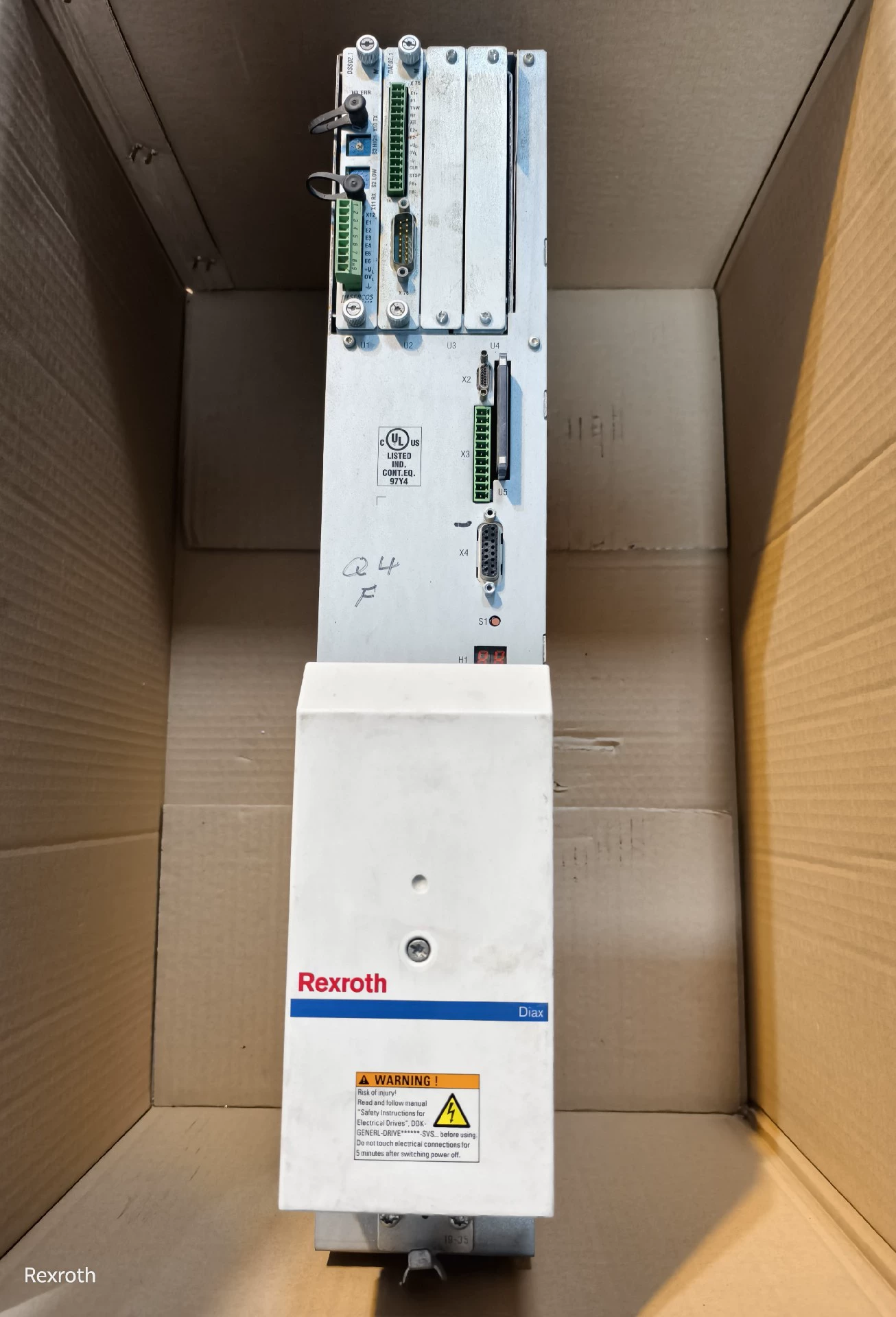 Чисто ново оригинално серво задвижване Bosch Rexroth HDS03.2-W075N-HS12-01-FW Серво мотор Бърза доставка