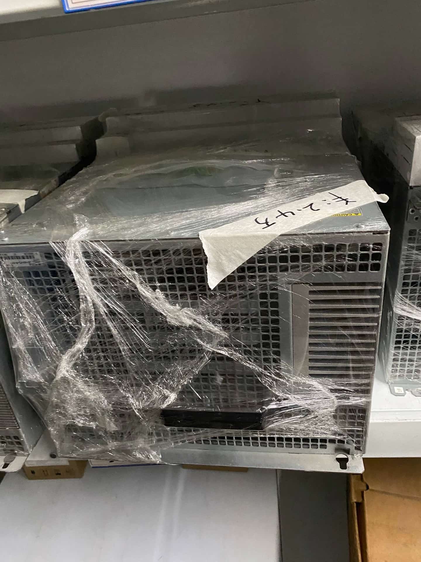 Чисто ново оригинално серво задвижване Bosch Rexroth HMV01.1E-W0120-A-07-NNNN Серво мотор Бърза доставка
