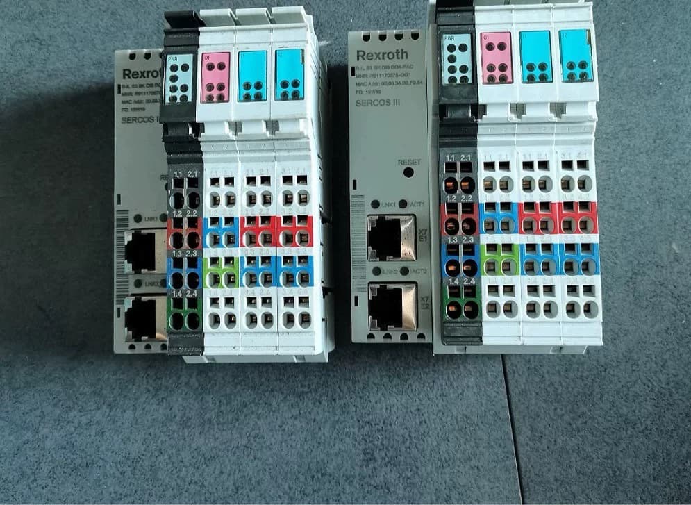 Чисто нов оригинален серво задвижване Bosch Rexroth PLC Mobule PLC контролер R911170875 R-IL S3 BK DI8 DO4-PAC Серво мотор Бърза доставка