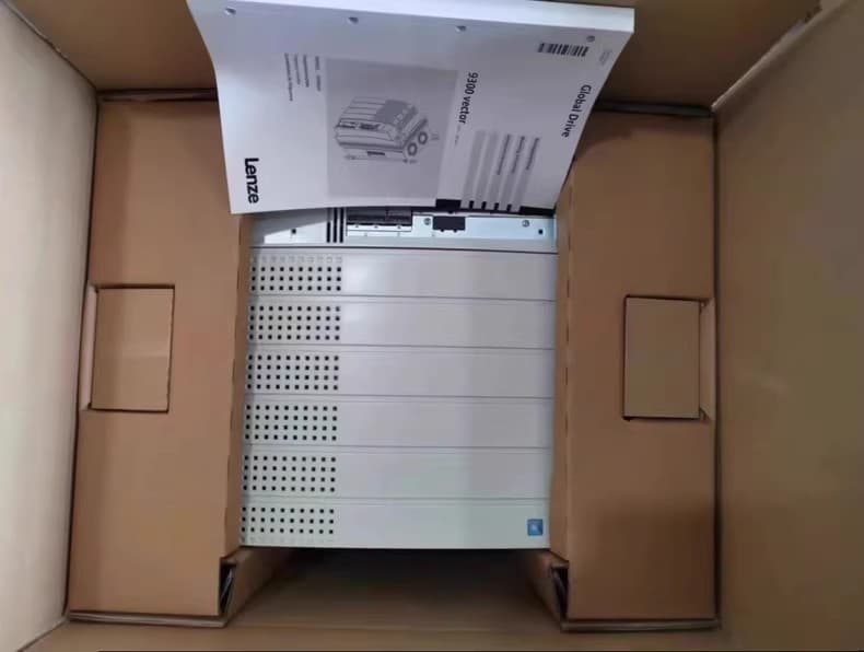 Оригинален нов Lenze E94ASSE2924 Индустриален I/O модул FedEx DHL Бърза доставка