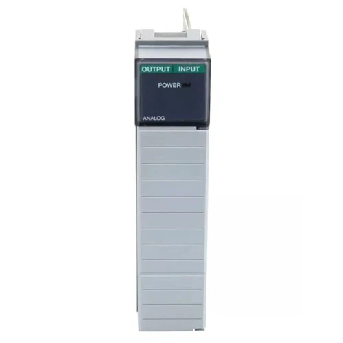 Нов оригинален 1746-FIO4I Allen-Bradley SLC 500 PLC аналогов входен модул Бърза доставка